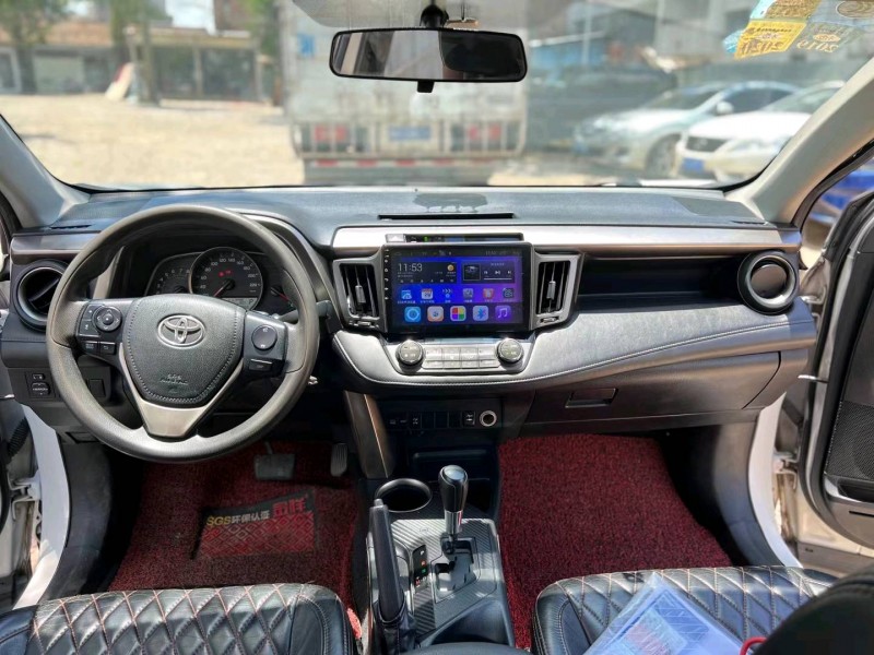 广州13年丰田RAV45