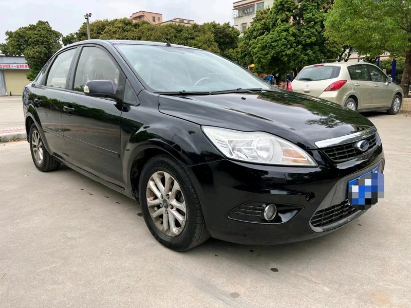 广州10年福特福克斯2