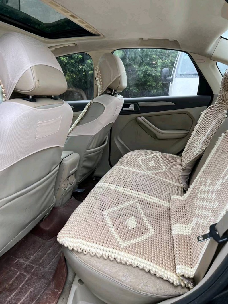 广州10年福特福克斯4