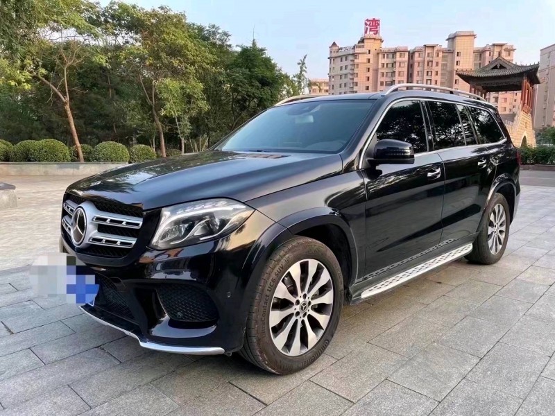 東營19年奔馳GLS3