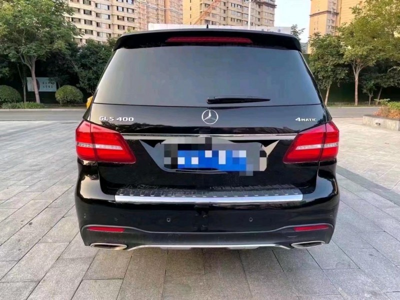 東營19年奔馳GLS9