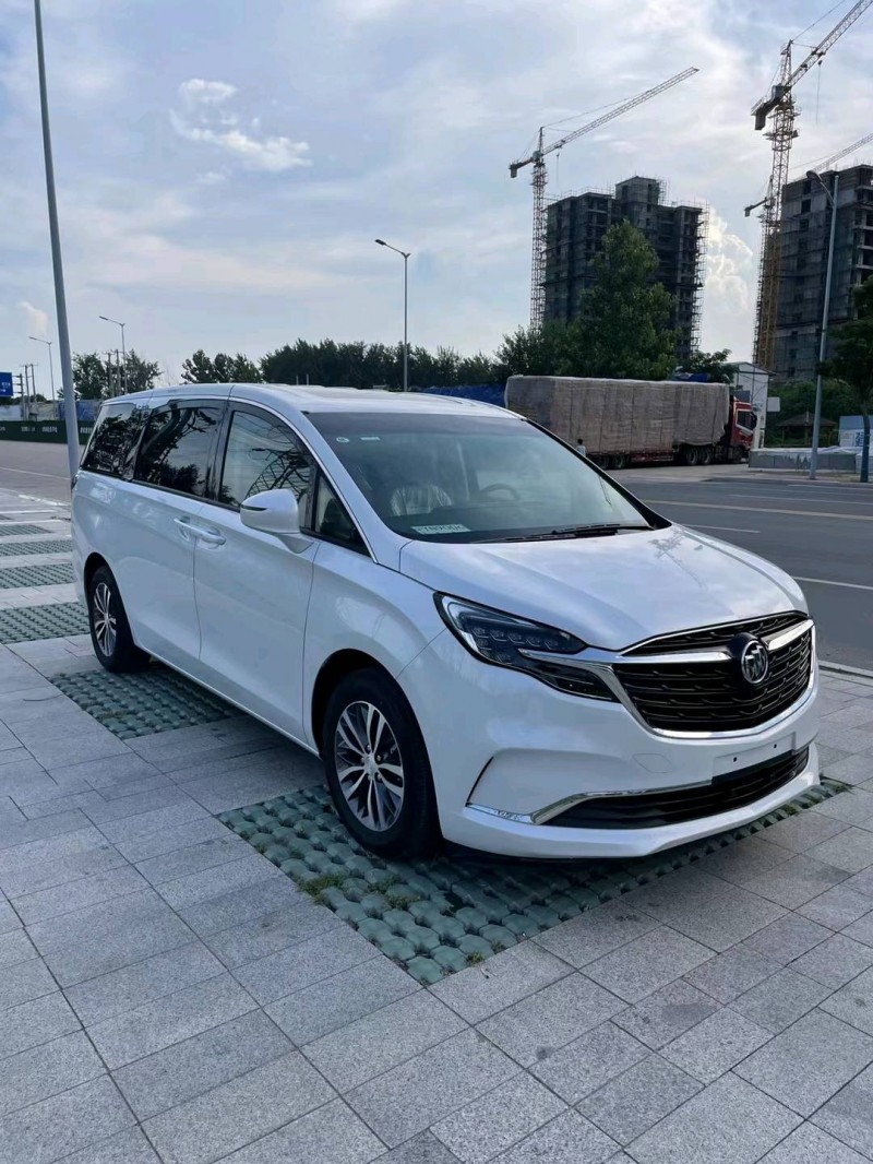 徐州22年别克GL83