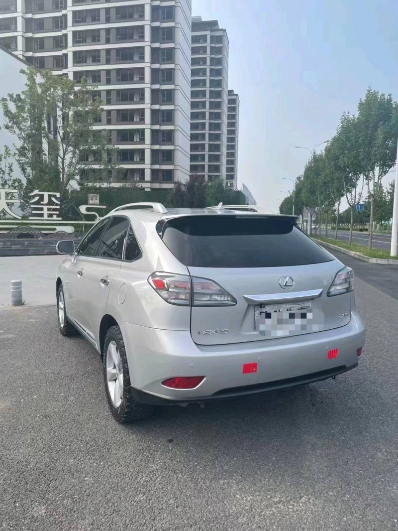廊坊11年雷克薩斯RX8