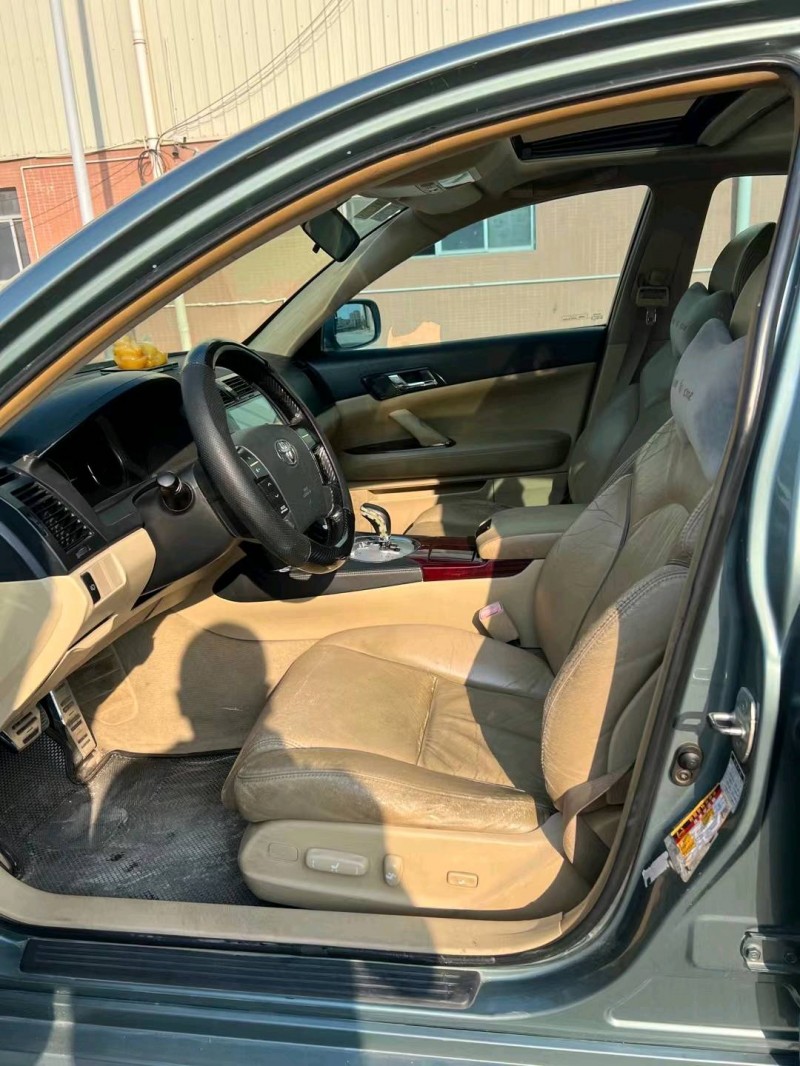 东莞08年丰田锐志5