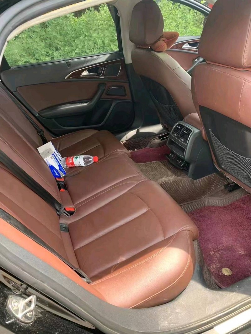 济宁16年奥迪A6L2