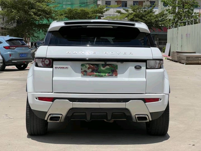 东莞13年路虎极光9