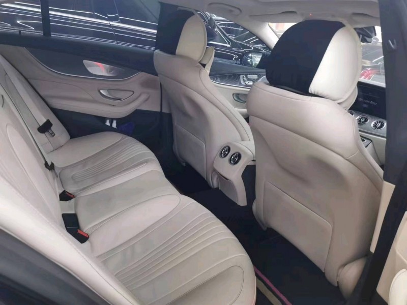 广州21年奔驰CLS6