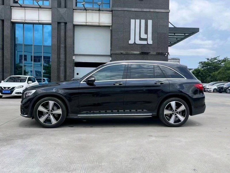 东莞19年奔驰GLC7