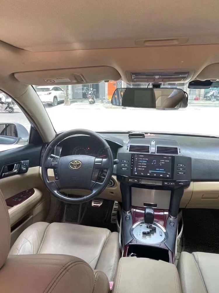 佛山09年丰田锐志8