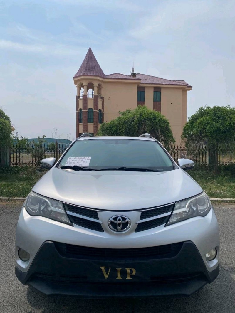 沈阳14年丰田RAV4荣放1
