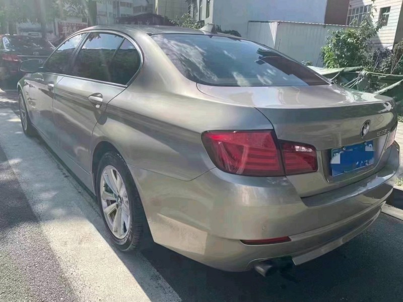 北京13年宝马5系4