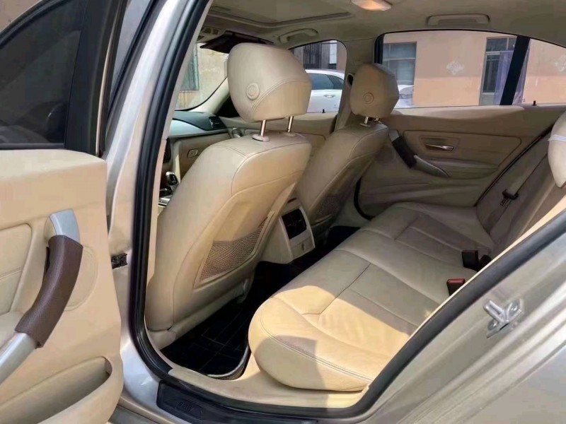 济宁14年宝马3系6