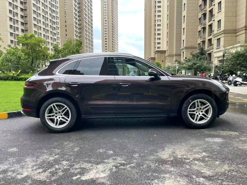 徐州16年保時捷Macan7