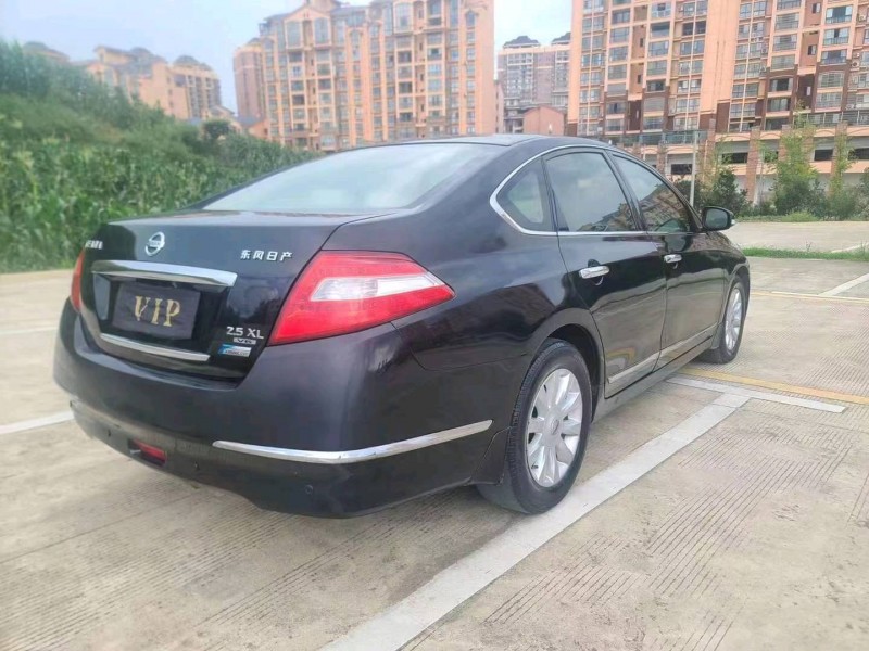 銅仁10年日產天籟6