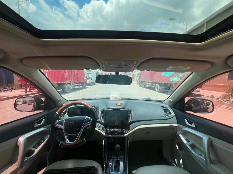 东莞14年奇瑞瑞虎56