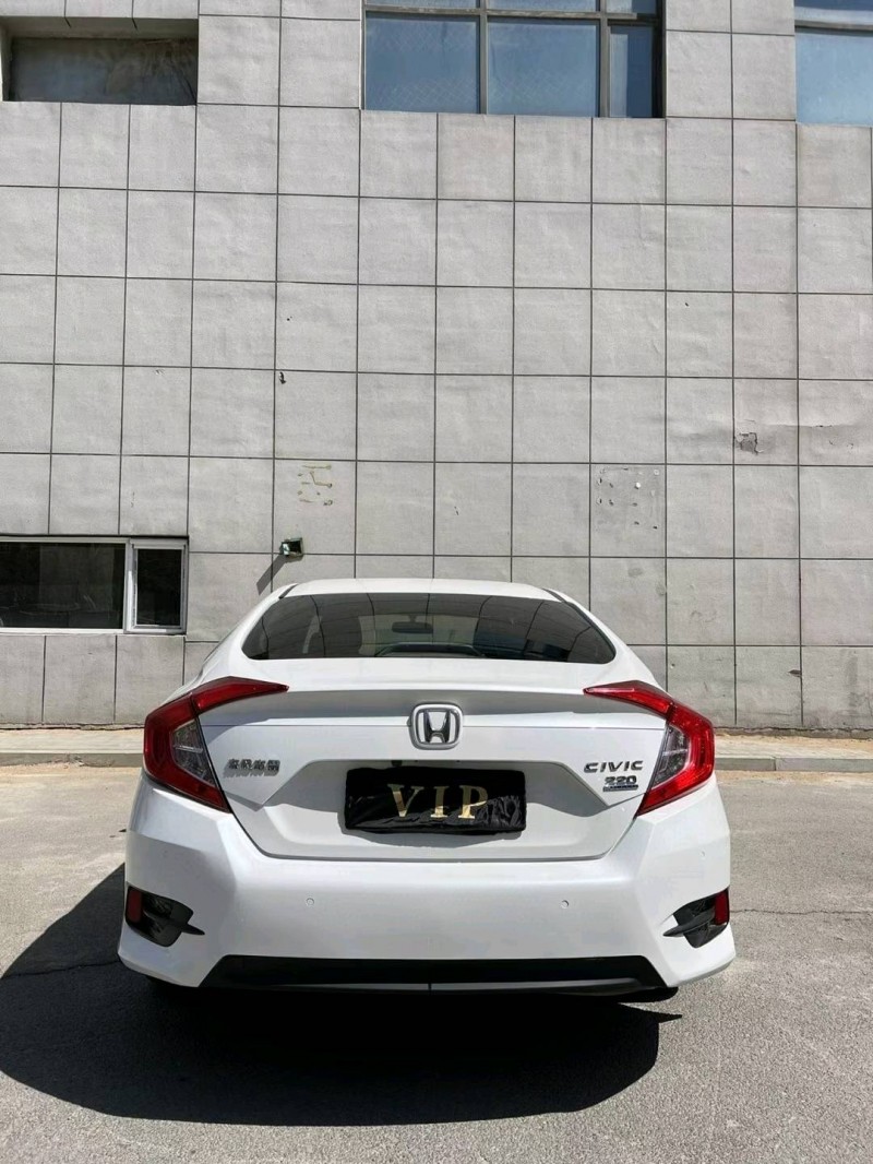 沈阳17年本田思域6