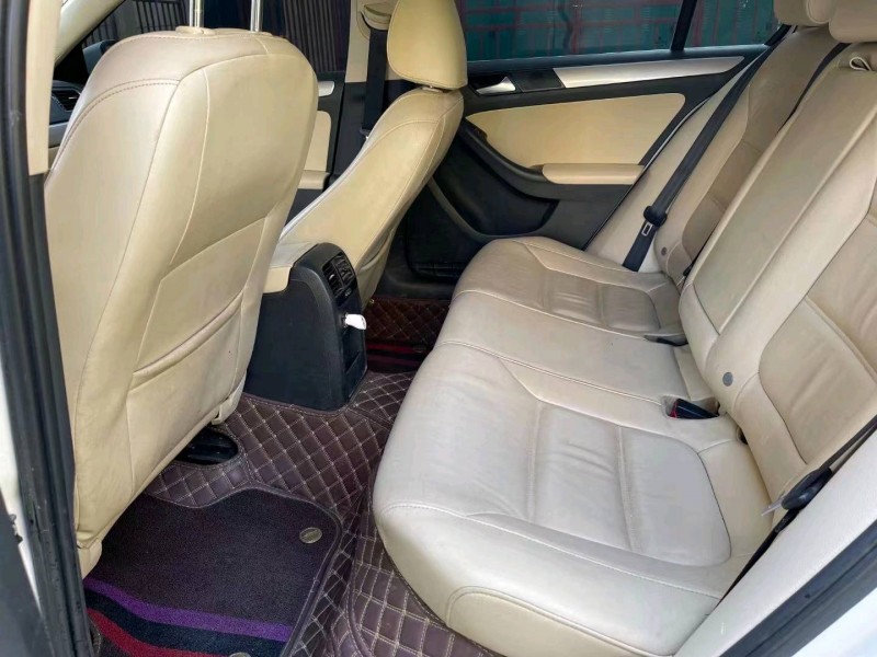 徐州13年大众速腾5