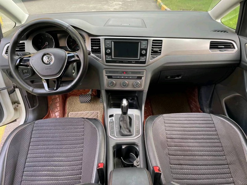 徐州17年大众高尔夫4