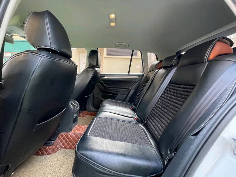 徐州17年大众高尔夫5