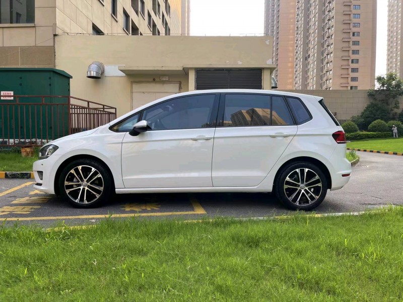 徐州17年大众高尔夫8