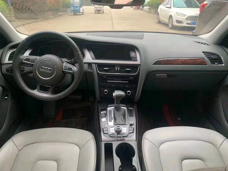 徐州13年奥迪A4L6