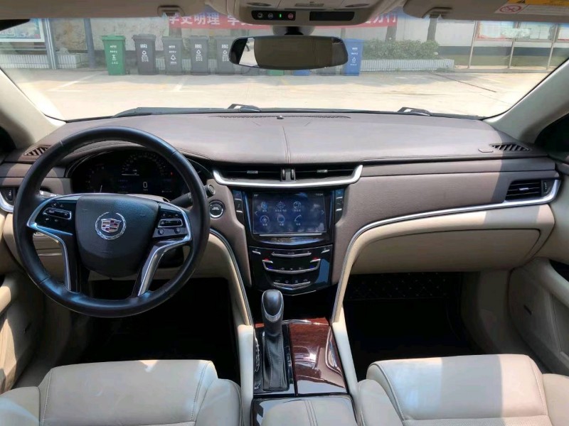 徐州14年凯迪拉克XTS4