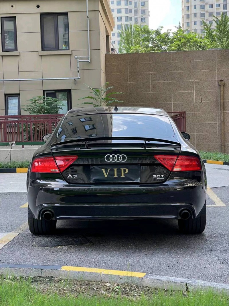徐州12年奥迪A7L1