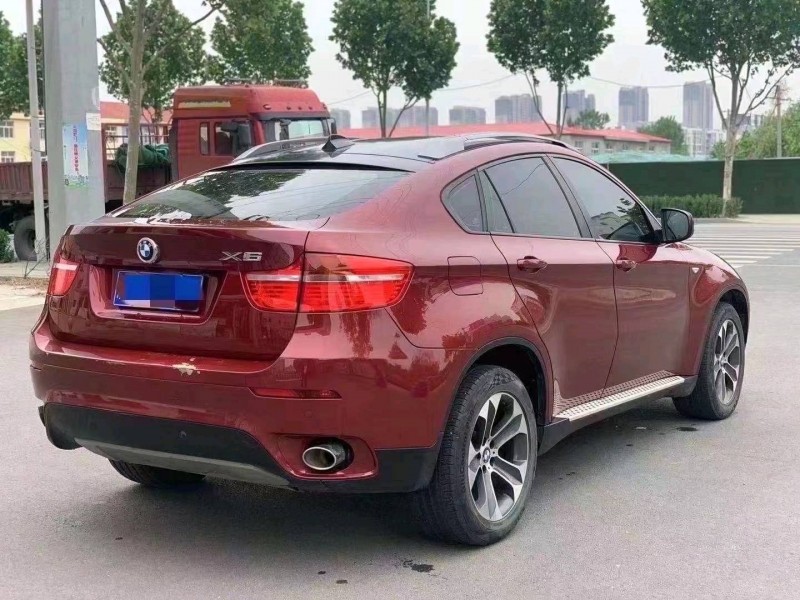 青岛10年宝马X68