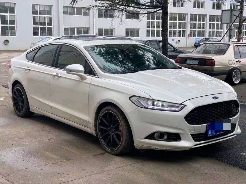 青岛16年福特蒙迪欧3