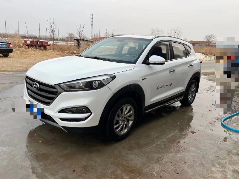 青岛16年现代途胜5