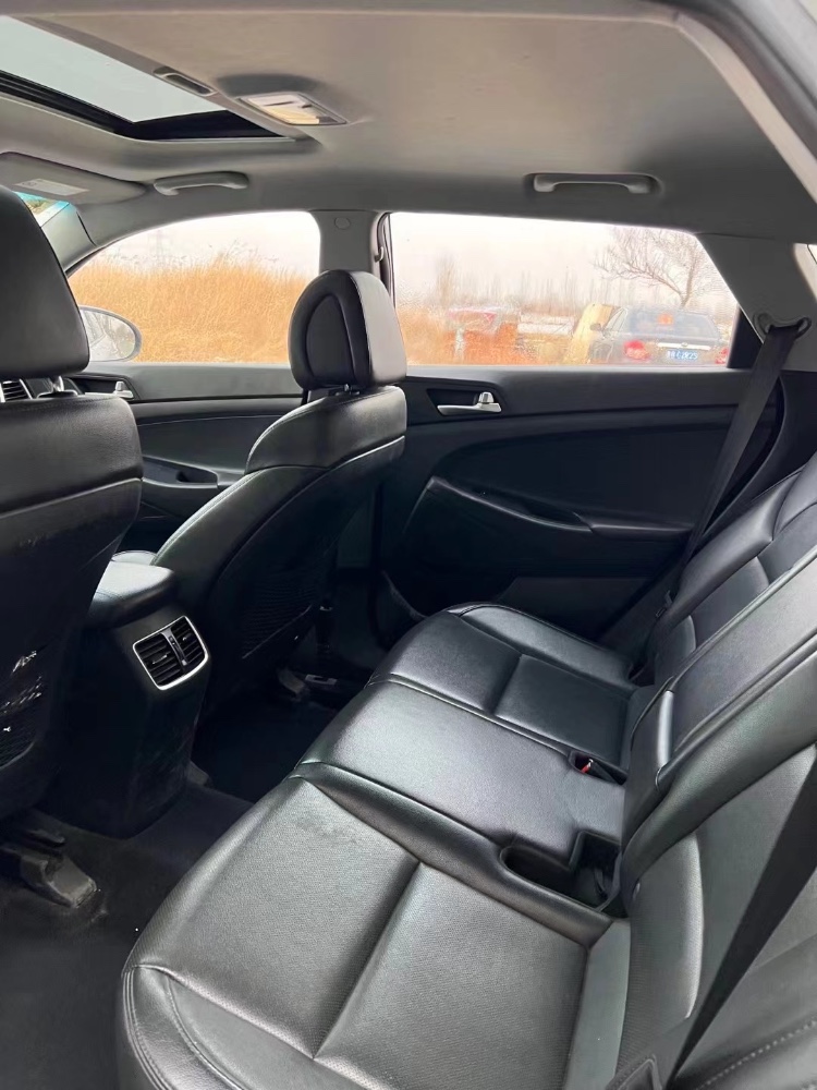 青岛16年现代途胜6