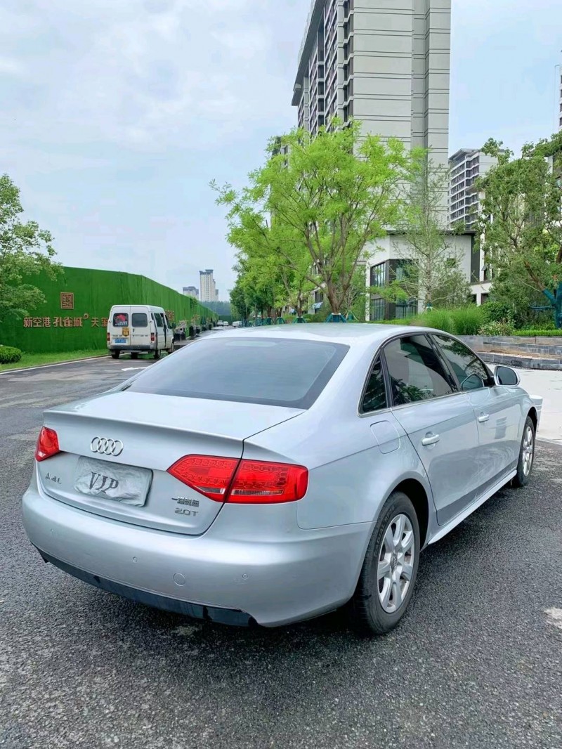 廊坊12年奧迪A4L6