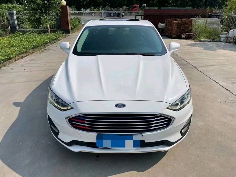 青岛19年福特蒙迪欧1