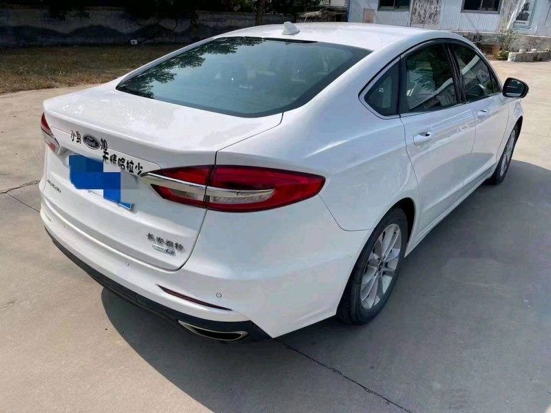 青岛19年福特蒙迪欧8