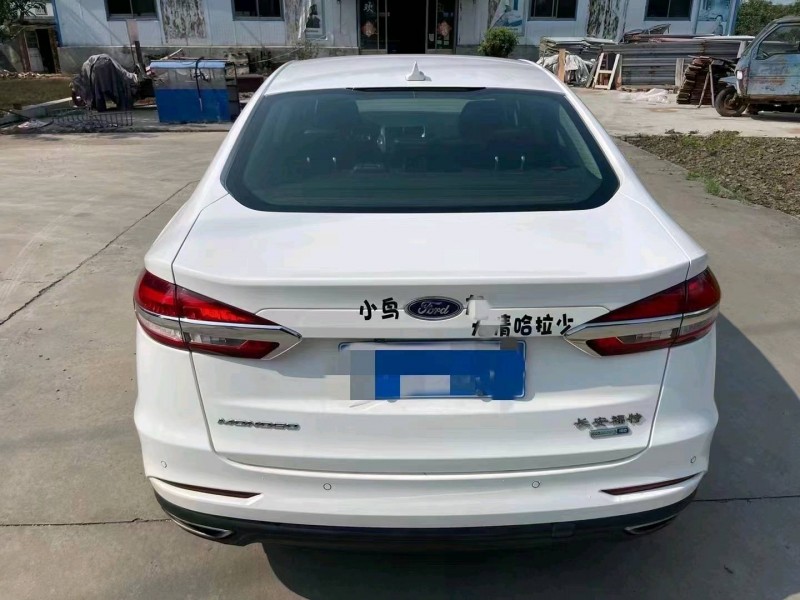 青岛19年福特蒙迪欧9