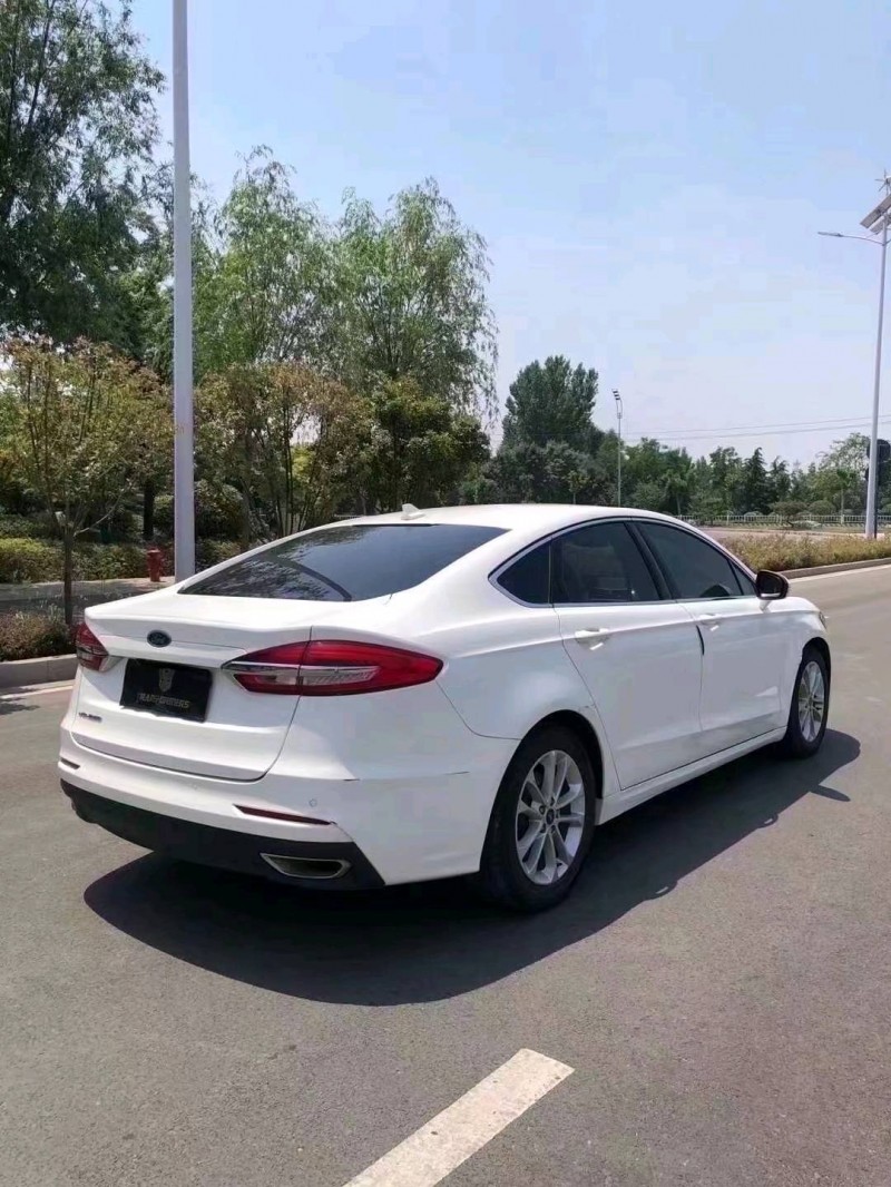 枣庄20年福特蒙迪欧1