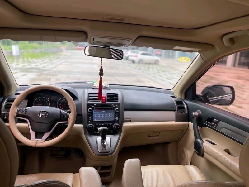 青岛11年本田CR-V6