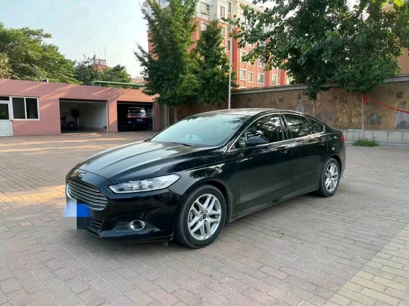 青岛16年福特蒙迪欧2