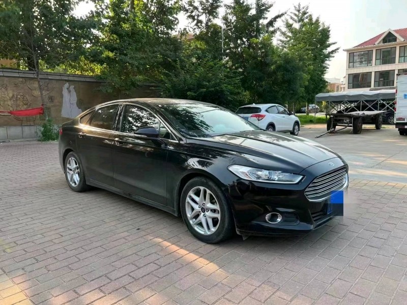 青岛16年福特蒙迪欧5