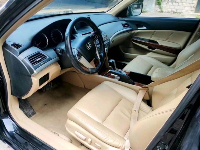 东营11年本田雅阁5