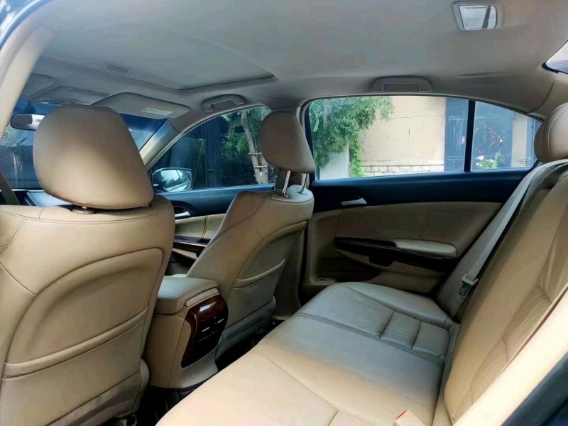 东营11年本田雅阁8