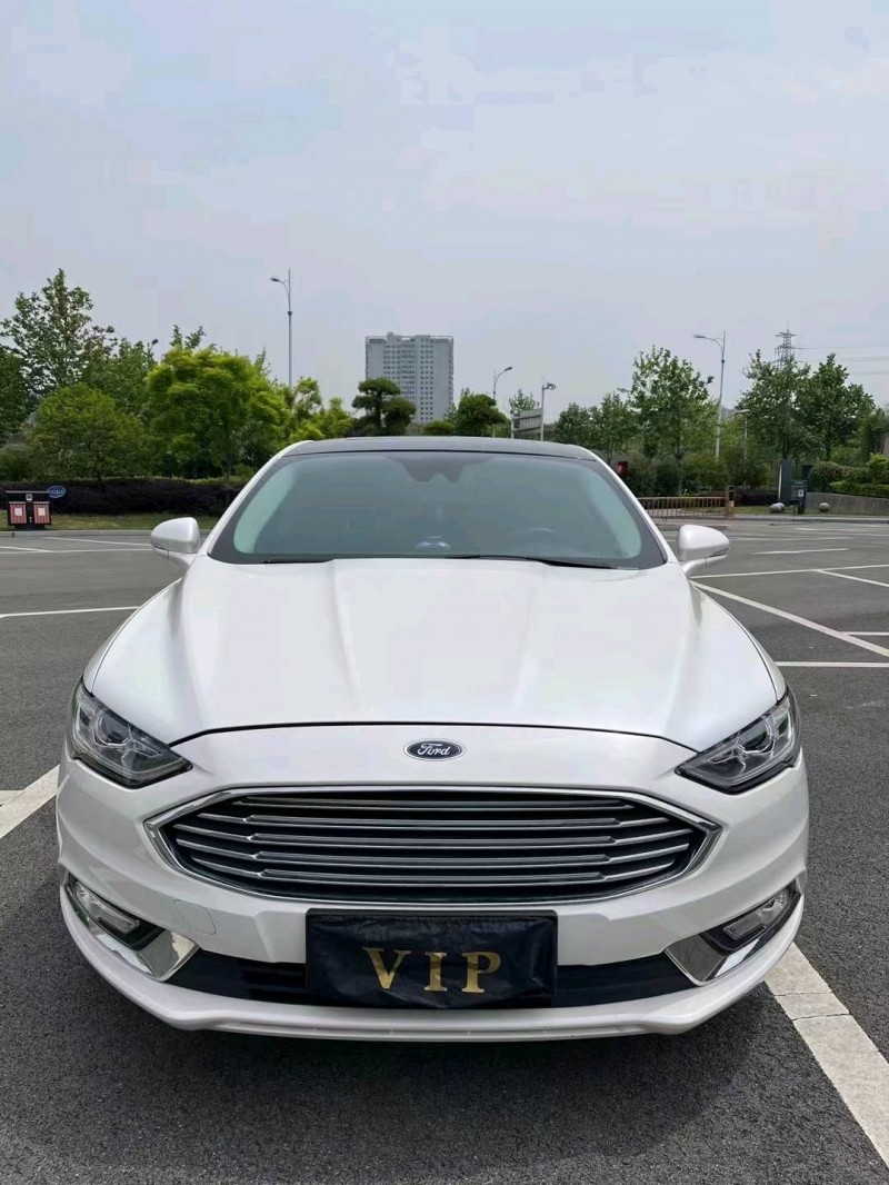 北京17年福特蒙迪欧1