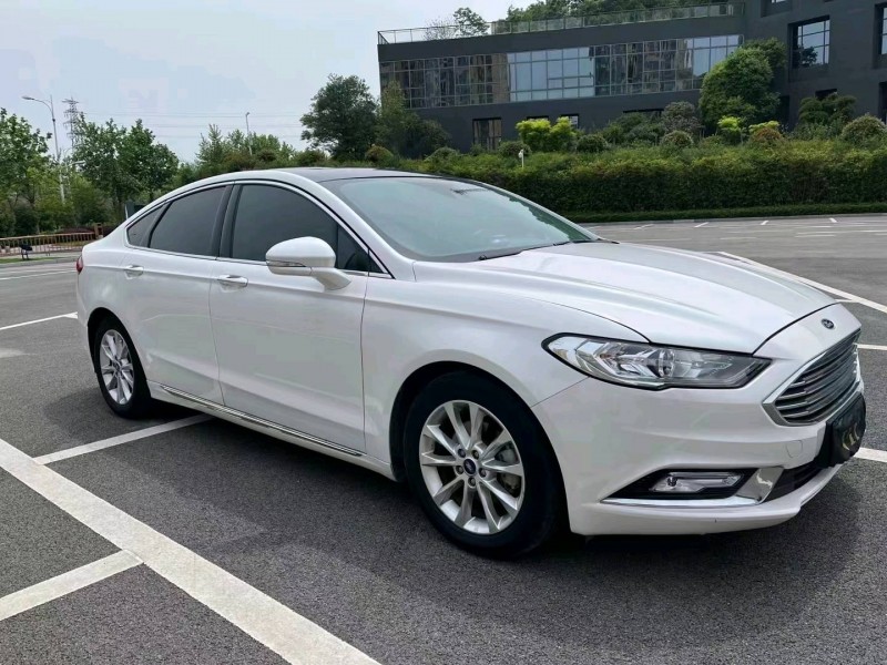 北京17年福特蒙迪欧3