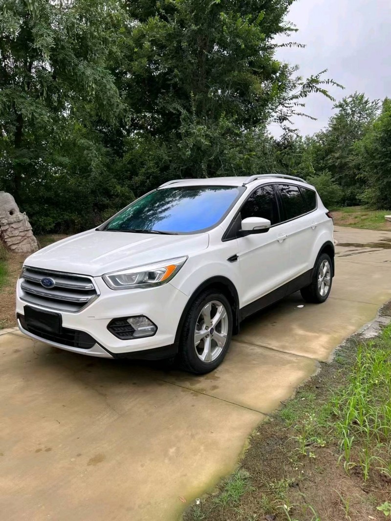 枣庄17年福特翼虎2