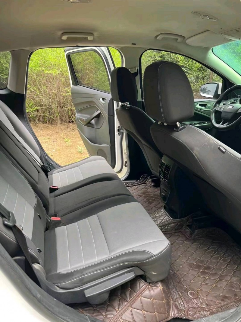 枣庄17年福特翼虎5