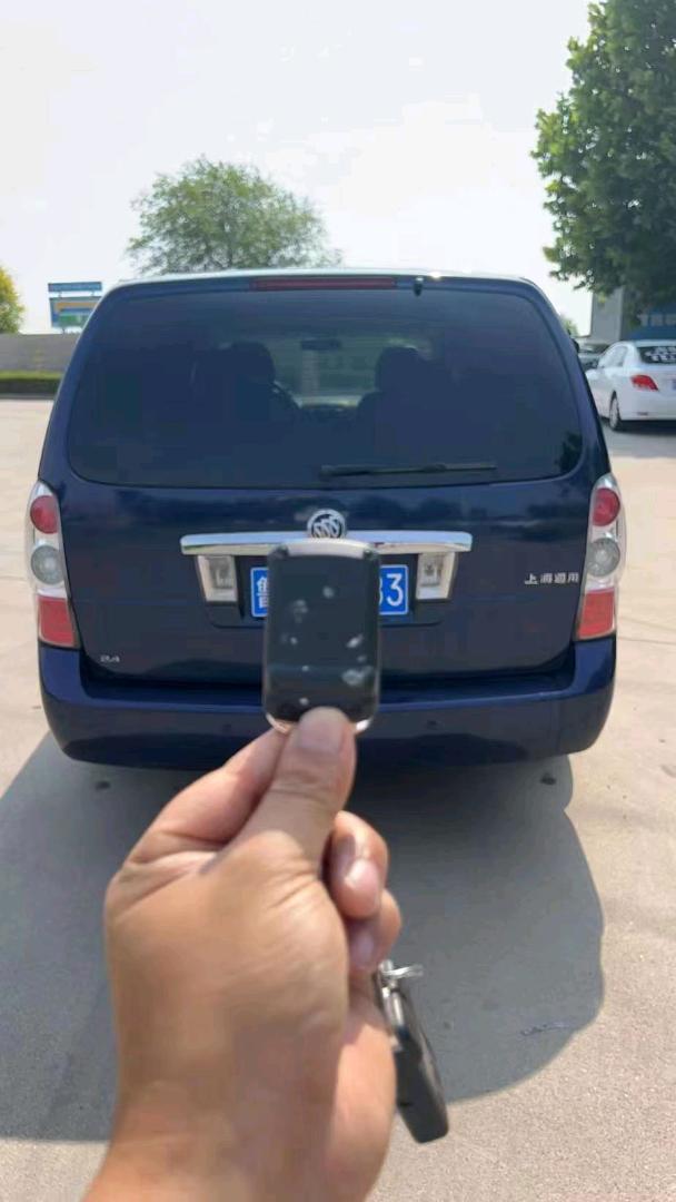 烟台15年别克GL82