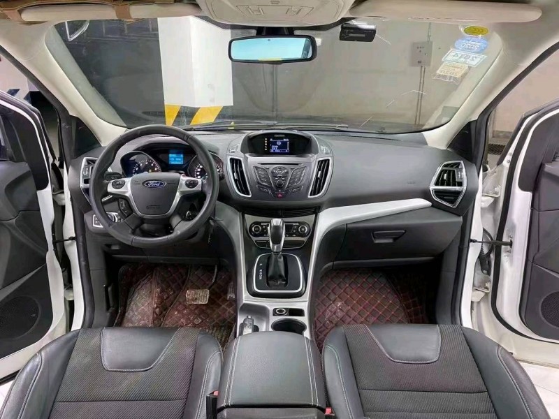 成都14年福特翼虎6