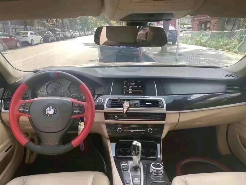 北京13年宝马5系6