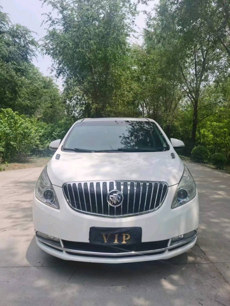 陽泉11年別克GL81