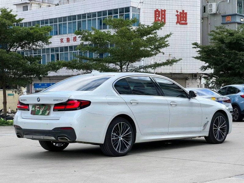 东莞21年宝马5系8